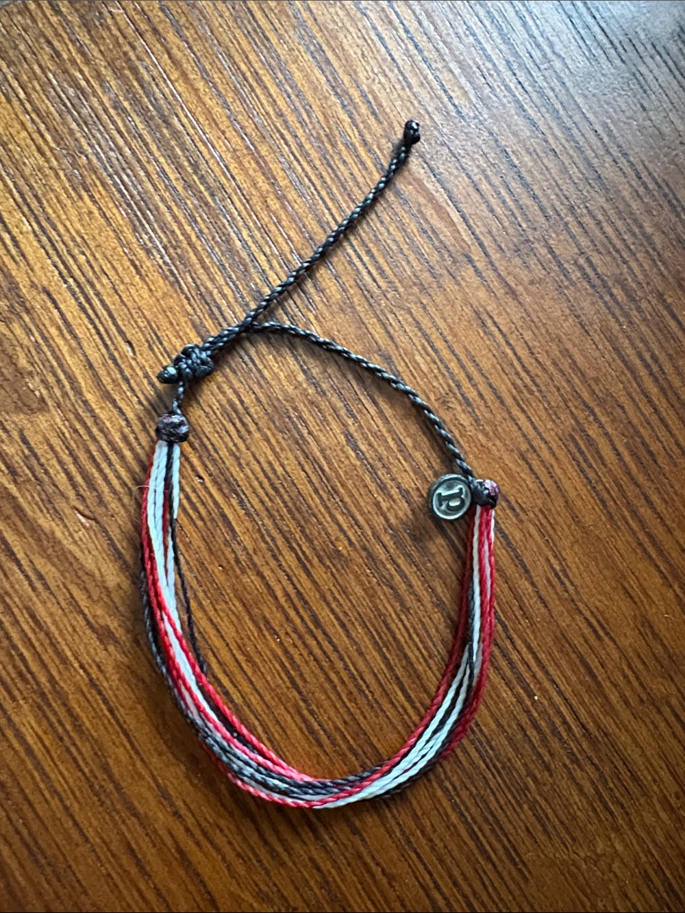 Pura vida Braided Multi-String Bracelet in Red, Pink, White and Gray
